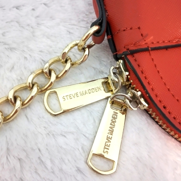 Steve Madden Faux Leather Crossbody Purse Bag Handbad with Gold Chain Strap - Picture 9 of 16